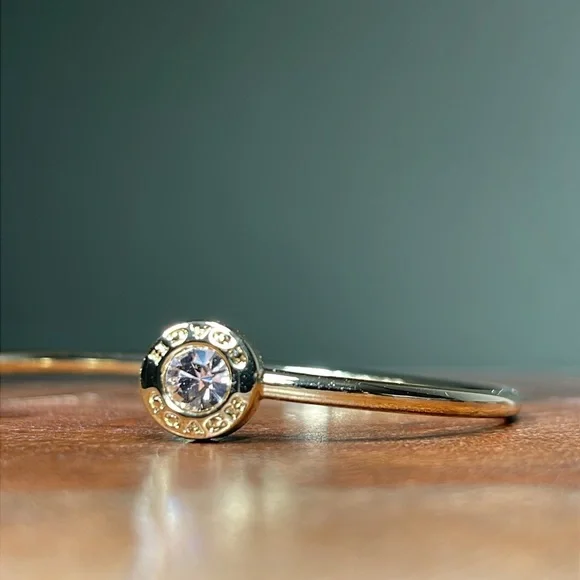 NWOT COACH OPEN CIRCLE CUFF BRACELET - Picture 3 of 7